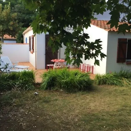 Casa vacanze Pavillon A 900M De La Plage Avec Terrasse, Jardin Clos Et 4 Couchages - Fr-1-336-25 Longeville-sur-Mer